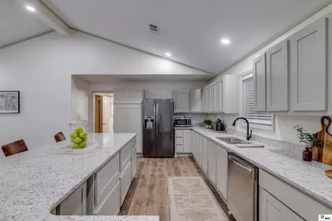 Kitchen - 281 Williams Rd, Downsville, LA 71234 photo 4 of 7