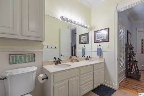 Bath - 448 Loblolly Ln, Choudrant, LA 71227 photo 6 of 8