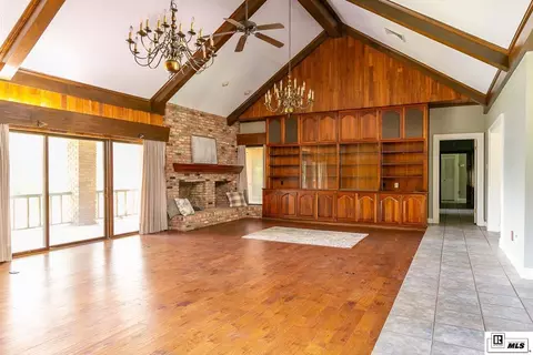 Living - 294 Moody Rd, Ruston, LA 71270 photo 1 of 4