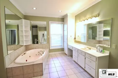 363 Venable Ln, Monroe, LA 71203 photo 16