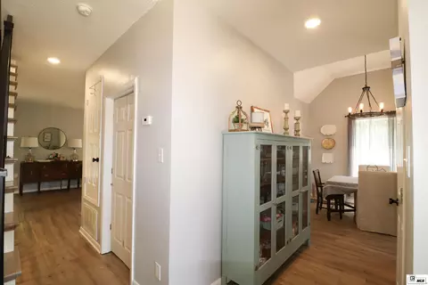Entry Way - 901 Pennington Ln, Ruston, LA 71270 photo 1 of 3
