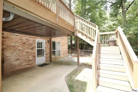 Exterior - 901 Pennington Ln, Ruston, LA 71270 photo 5 of 6