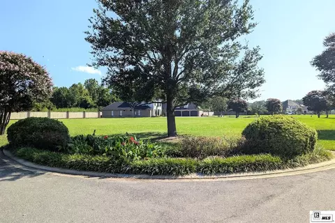 1711 Toulouse Dr, Monroe, LA 71201