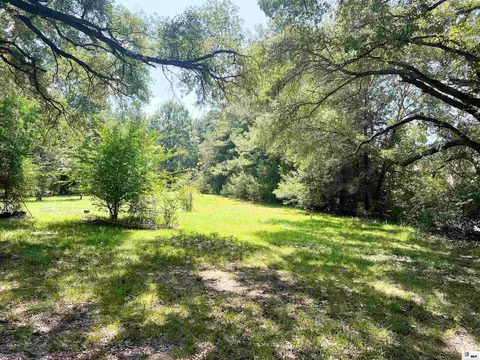 Exterior - 1014 E Highway 80, Calhoun, LA 71225 photo 2 of 6