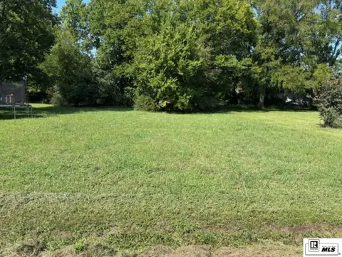 1206 N 4th St, West Monroe, LA 71291