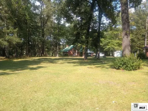 Exterior - 1333 Guy Ave, Bastrop, LA 71220 photo 2 of 5