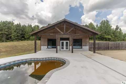 1593 Longstraw Rd, Ruston, LA 71270