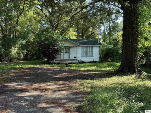 207 Johnston Rd, Monroe, LA 71202