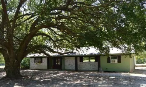 602 Helms Ln, Oak Grove, LA 71263
