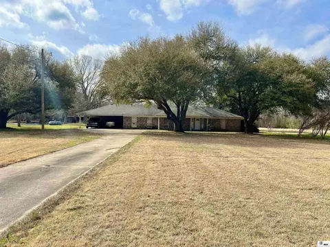 735 Hurt Rd, Pioneer, LA 71266