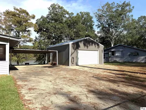 282 Puckett Bend Rd, Columbia, LA 71418