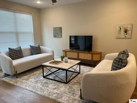 Living - 902 Arnold St, Ruston, LA 71270 photo 1 of 2