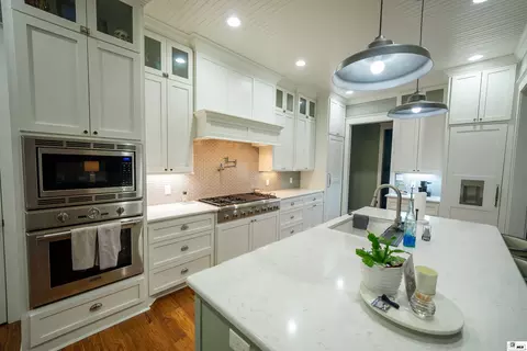 Kitchen - 641 Goodgoin Rd, Ruston, LA 71270 photo 2 of 4