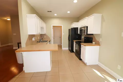 Kitchen - 165 Markia Dr, Ruston, LA 71270 photo 2 of 3