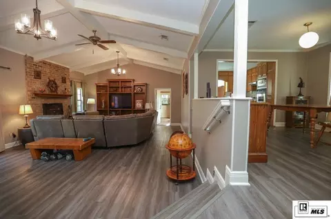 Entry Way - 197 Baxter Rd, Ruston, LA 71270 photo 2 of 2
