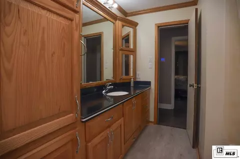 Bath - 197 Baxter Rd, Ruston, LA 71270 photo 3 of 5