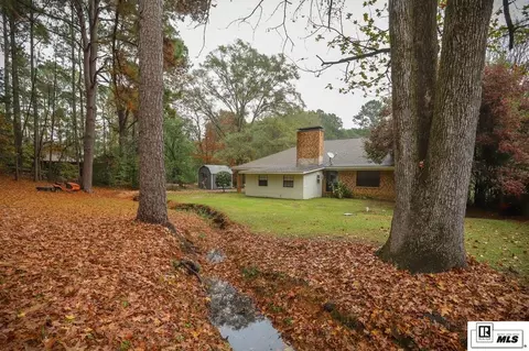 Exterior - 145 Woodshire Ln, Ruston, LA 71270 photo 4 of 6