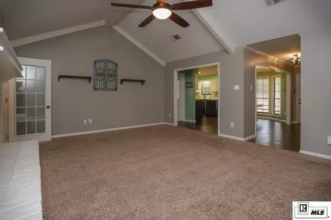 Living - 145 Woodshire Ln, Ruston, LA 71270 photo 3 of 4