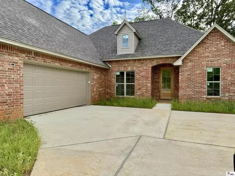 Exterior - 135 Lovemore Dr, Ruston, LA 71270 photo 2 of 2
