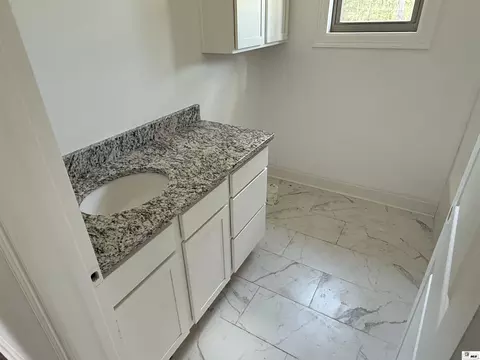 Bath - 135 Lovemore Dr, Ruston, LA 71270 photo 9 of 9