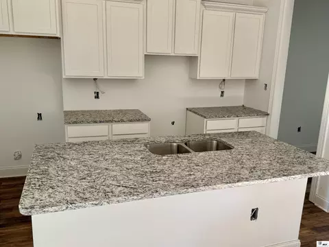 Kitchen - 135 Lovemore Dr, Ruston, LA 71270 photo 1 of 4