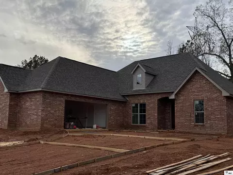 135 Lovemore Dr, Ruston, LA 71270