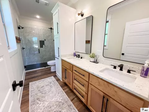 Bath - 656 Brownlee Rd, Calhoun, LA 71225 photo 1 of 1