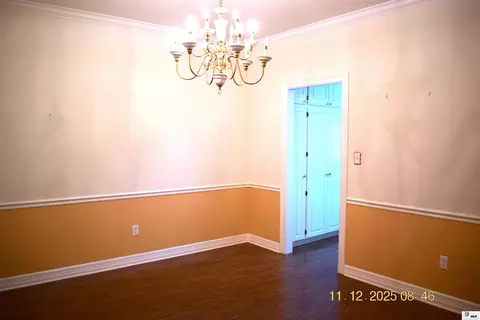Dining - 609 Neptune Dr, Bastrop, LA 71220 photo 2 of 2