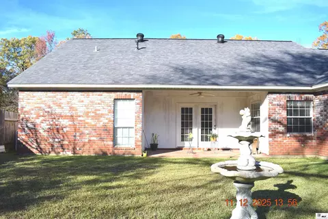 Exterior - 609 Neptune Dr, Bastrop, LA 71220 photo 7 of 10