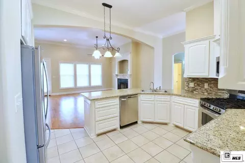 Kitchen - 1709 Rampart Dr, Ruston, LA 71270 photo 3 of 3