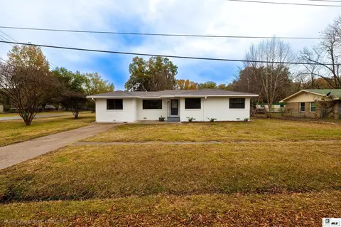 505 Beale St, Oak Grove, LA 71263