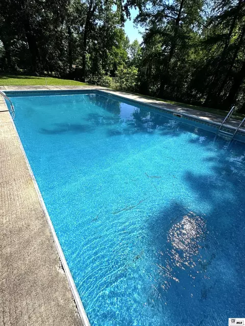 Exterior - 913 Fortune Dr, Monroe, LA 71203 photo 6 of 6