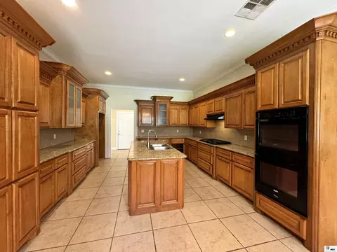 Kitchen - 913 Fortune Dr, Monroe, LA 71203 photo 1 of 4