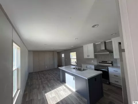 142 Dallas Dr, Monroe, LA 71203 photo 2
