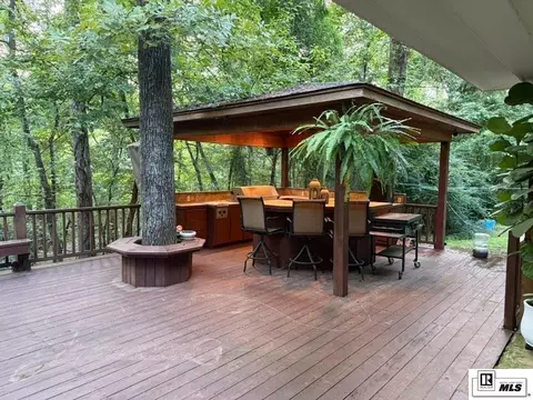 Exterior - 634 Cheatwood Rd, Ruston, LA 71270 photo 2 of 4