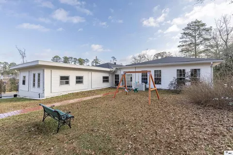 Exterior - 606 University Blvd, Ruston, LA 71270 photo 5 of 9