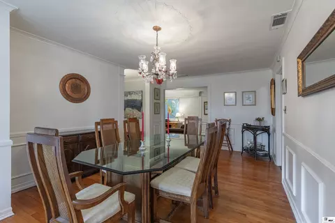 Dining - 606 University Blvd, Ruston, LA 71270 photo 2 of 3
