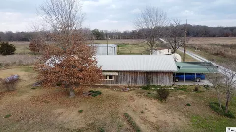 1358 Morgan Rd, Oak Grove, LA 71263