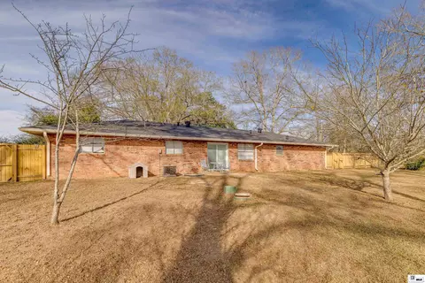 Exterior - 181 Calhoun Loop Rd, Calhoun, LA 71225 photo 3 of 6