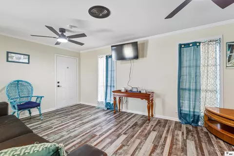 Living - 181 Calhoun Loop Rd, Calhoun, LA 71225 photo 1 of 3
