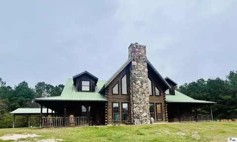 837 Brownlee Rd, Calhoun, LA 71225