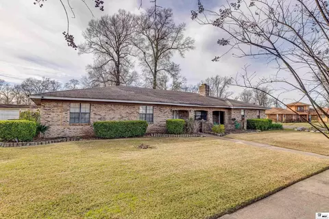 Exterior - 200 Evers Dr, Monroe, LA 71202 photo 2 of 7