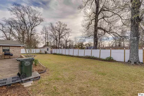Exterior - 200 Evers Dr, Monroe, LA 71202 photo 7 of 7