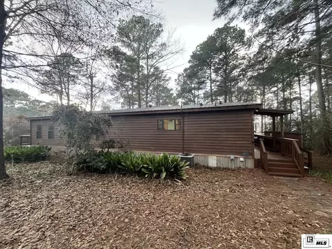 670 Navajo Rd, Chatham, LA 71226