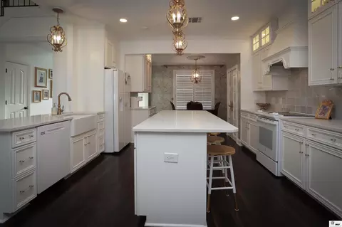 Kitchen - 2900 Post Oak Dr, Ruston, LA 71270 photo 3 of 5