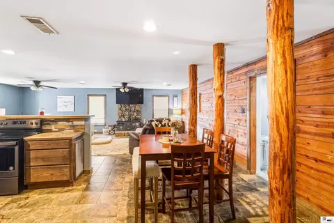 Dining - 6349 Bryan Loop, Bastrop, LA 71220 photo 1 of 2