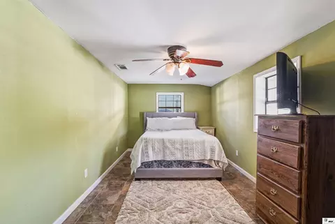 Bedroom - 6349 Bryan Loop, Bastrop, LA 71220 photo 5 of 6