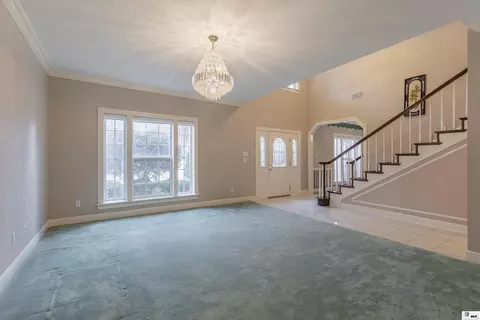 Living - 2805 Post Oak Dr, Ruston, LA 71270 photo 2 of 4