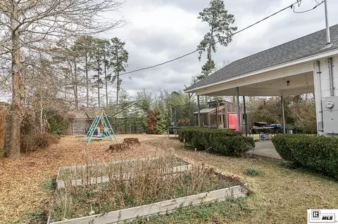 Exterior - 1502 Shelor Dr, Ruston, LA 71270 photo 10 of 17