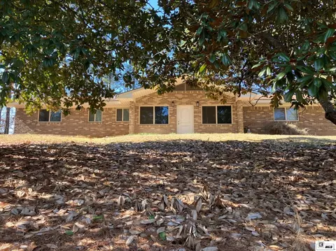 910 S Main St, Farmerville, LA 71241
